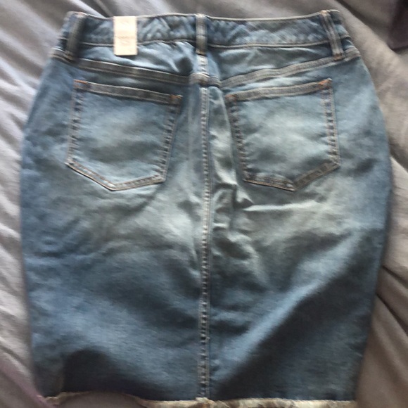 Torrid Distressed Denim Pencil Skirt - Picture 2 of 3